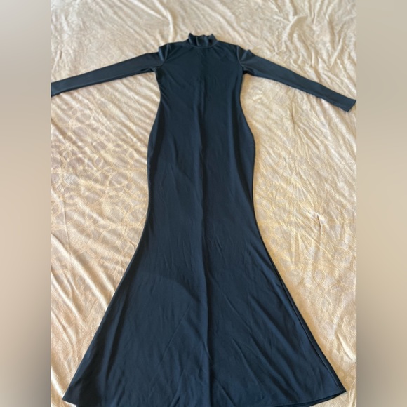 💎 Meenew Dark Blue Floor-Length Dress with Turtleneck and Long Sleeves 💎 - Picture 2 of 10